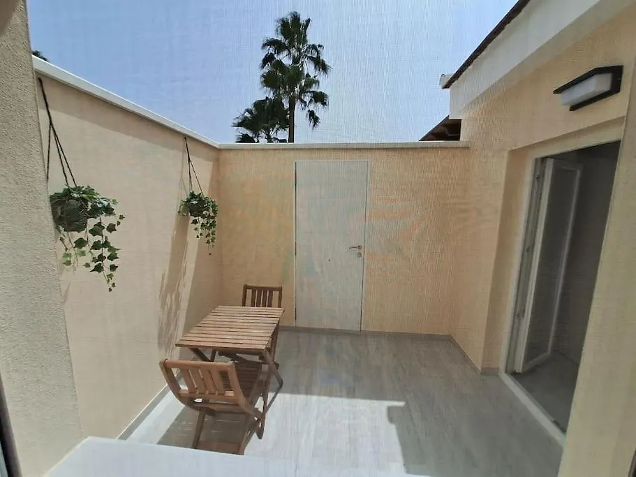 Nueva Almeria Beach & Chill Apartment